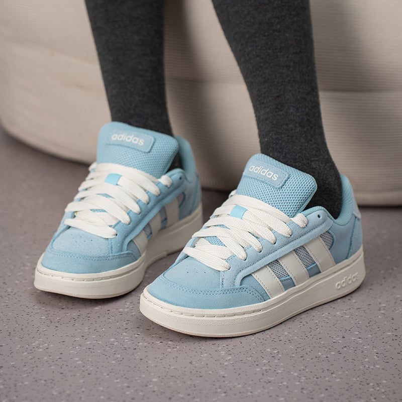 Adidas Women's Skate Shoes Low Top HQ7376