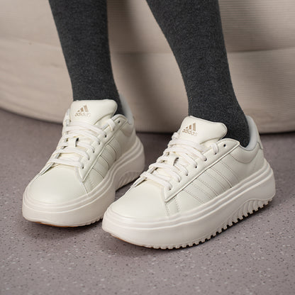 Adidas Women's Casual Shoes IH9111
