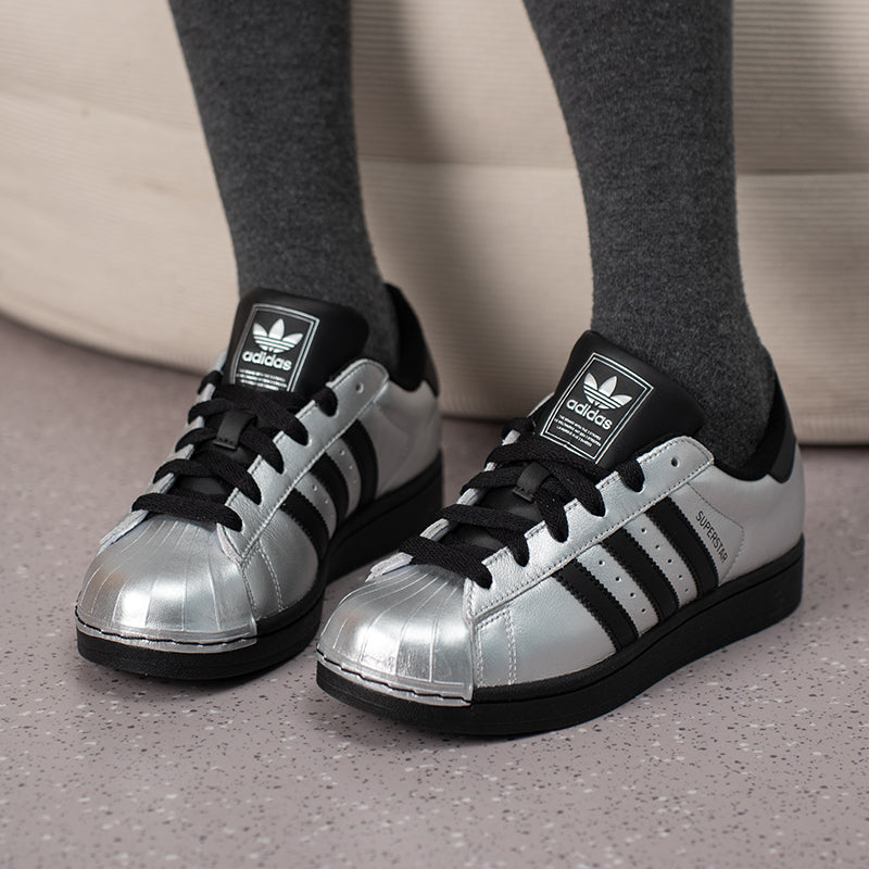 Adidas Originals Women's Skate Shoes Low Top IH1599