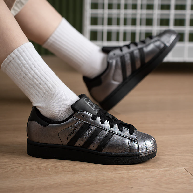 Adidas Originals Women's Skate Shoes Low Top IH1598
