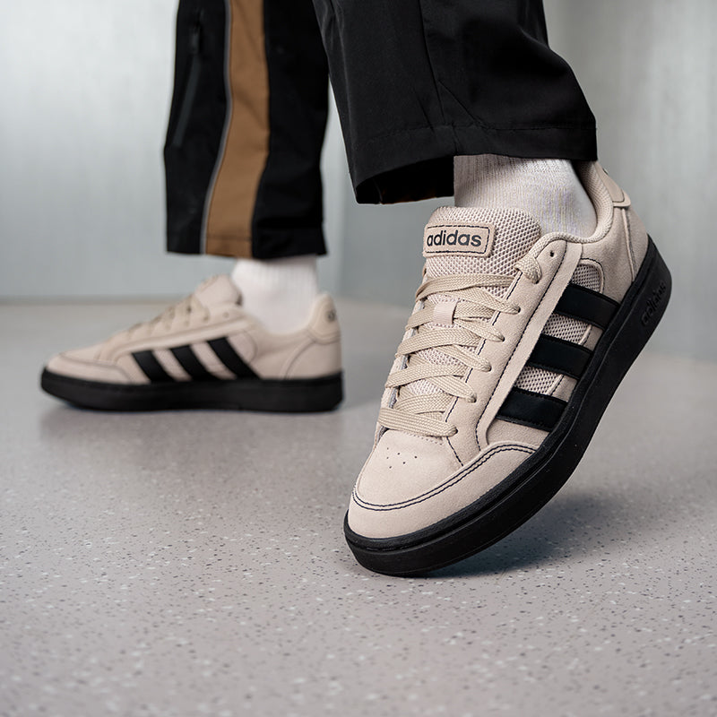 Adidas Unisex Skate Shoes Low Top HQ7370