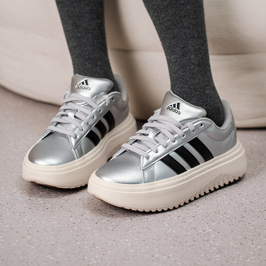 Adidas Women's Casual Shoes IH9110